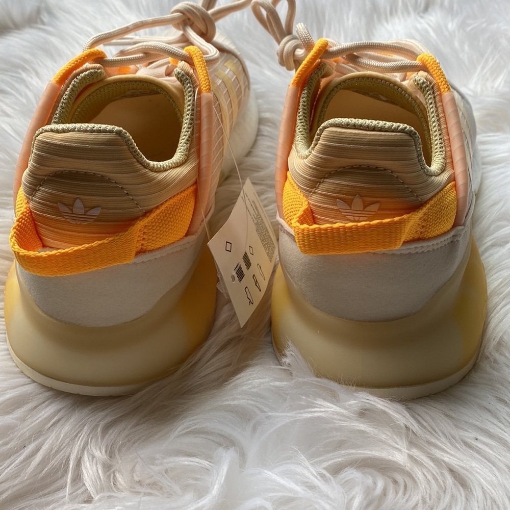 ☀️Women’s Adidas ZX 2K boost wonder white orange tint - Picture 6 of 10